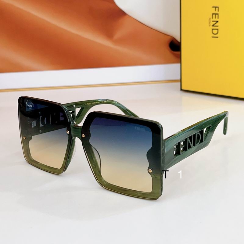 Fendi FE50076F 55 19-145 a01