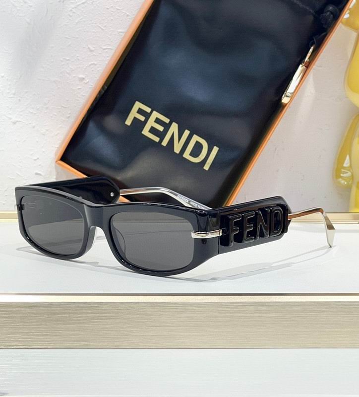 Fendi Glasses smh115 (1)