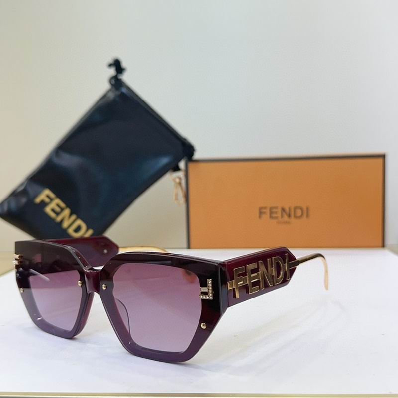 Fendi Glasses smh52 (1)