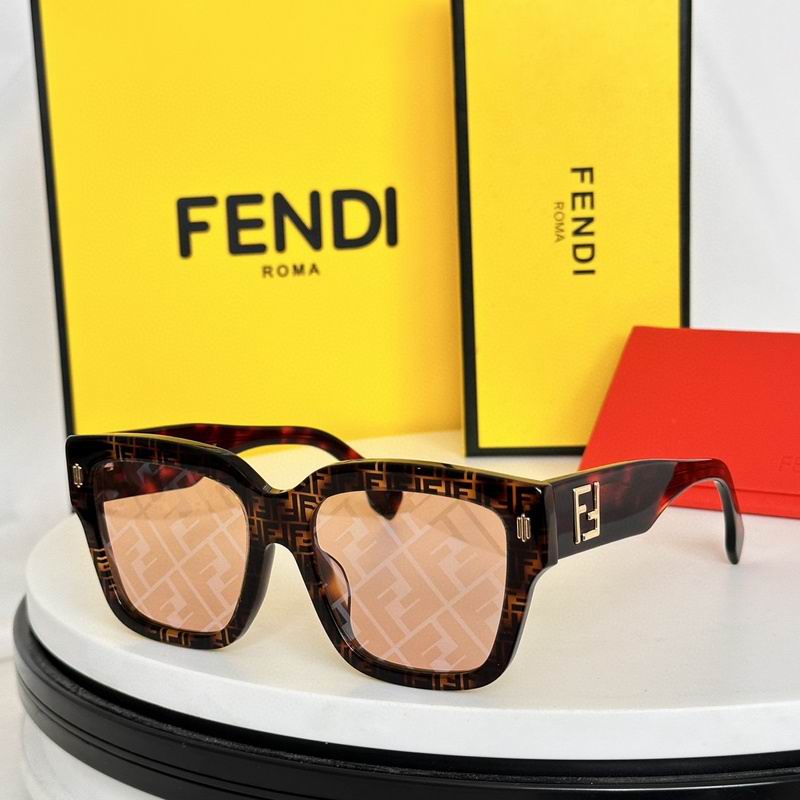 Fendi Glasses smh61 (1)