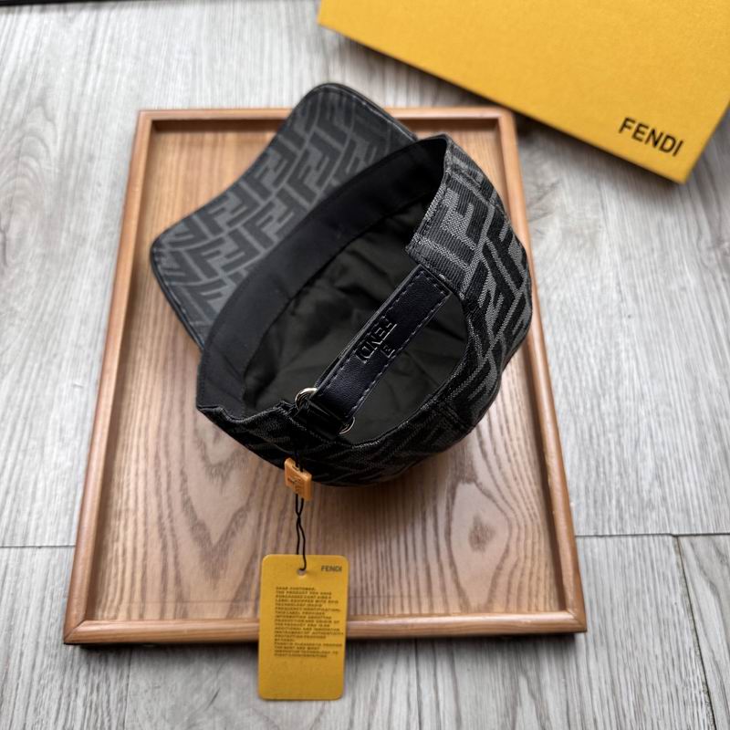 Fendi cap（高版本）dx (1)