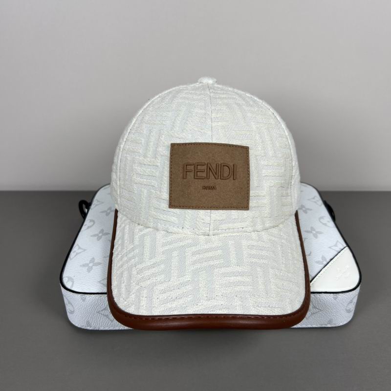 Fendi cap dx (3)