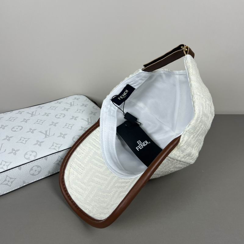 Fendi cap dx (4)