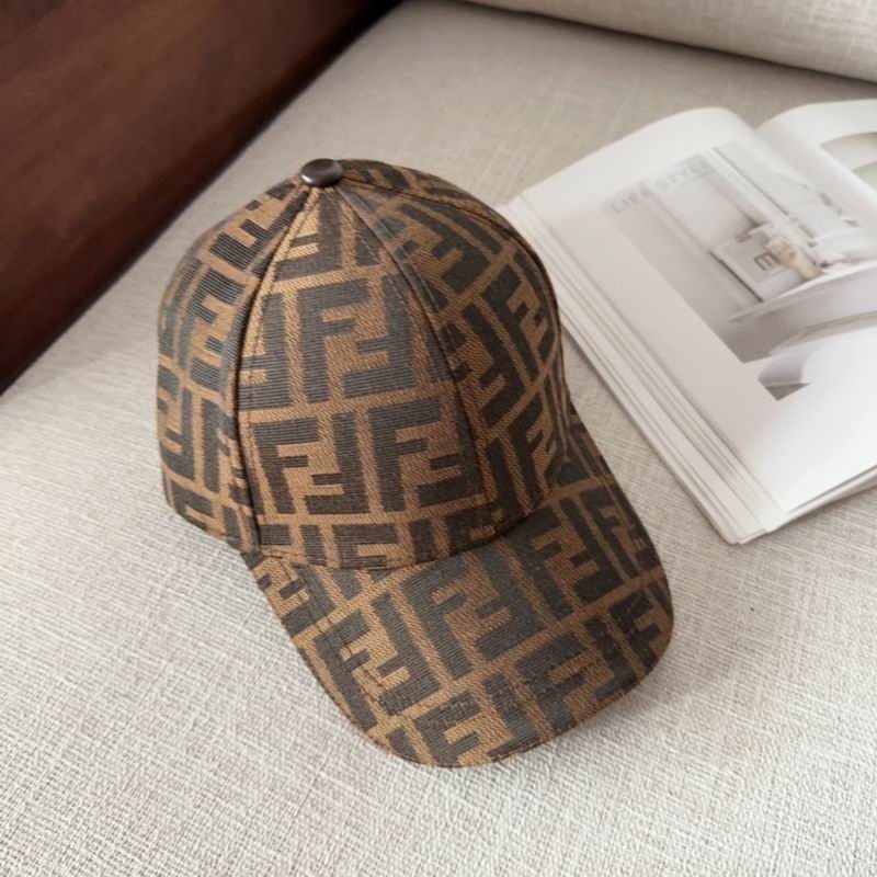 Fendi cap dx (42)