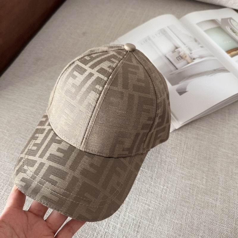 Fendi cap dx (49)