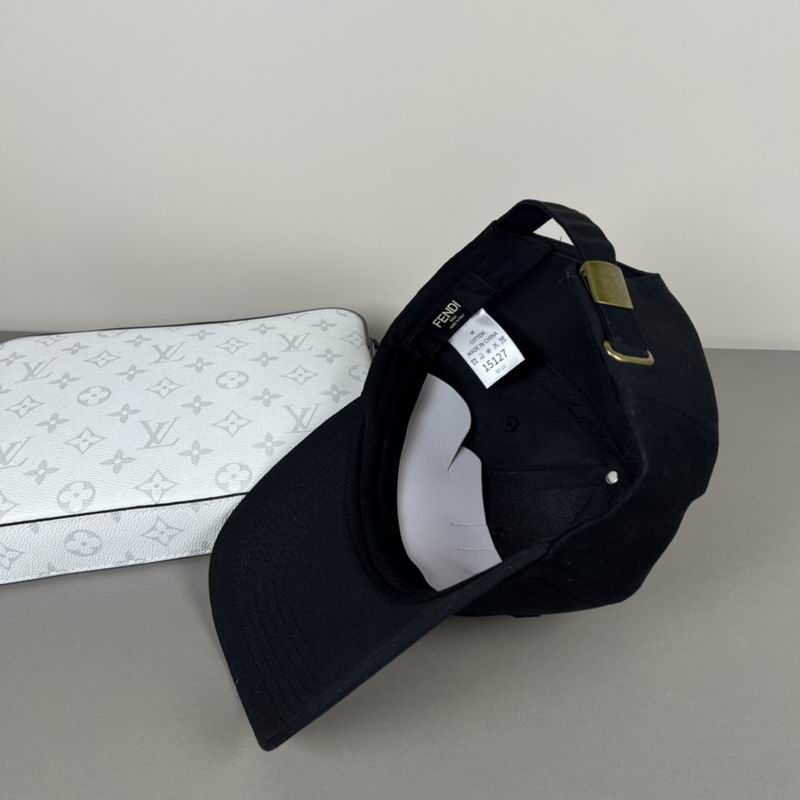 Fendi cap dx (68)