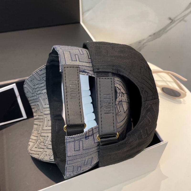 Fendi cap dx (7)