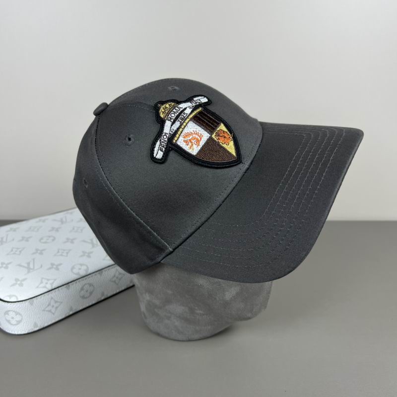Fendi cap dx (81)