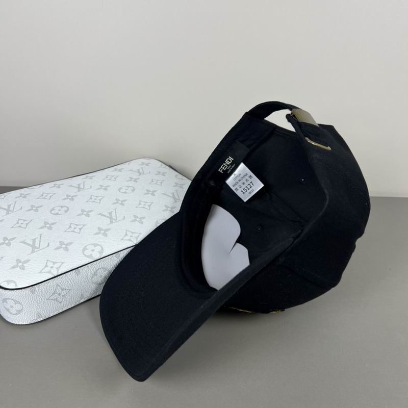 Fendi cap dx (95)