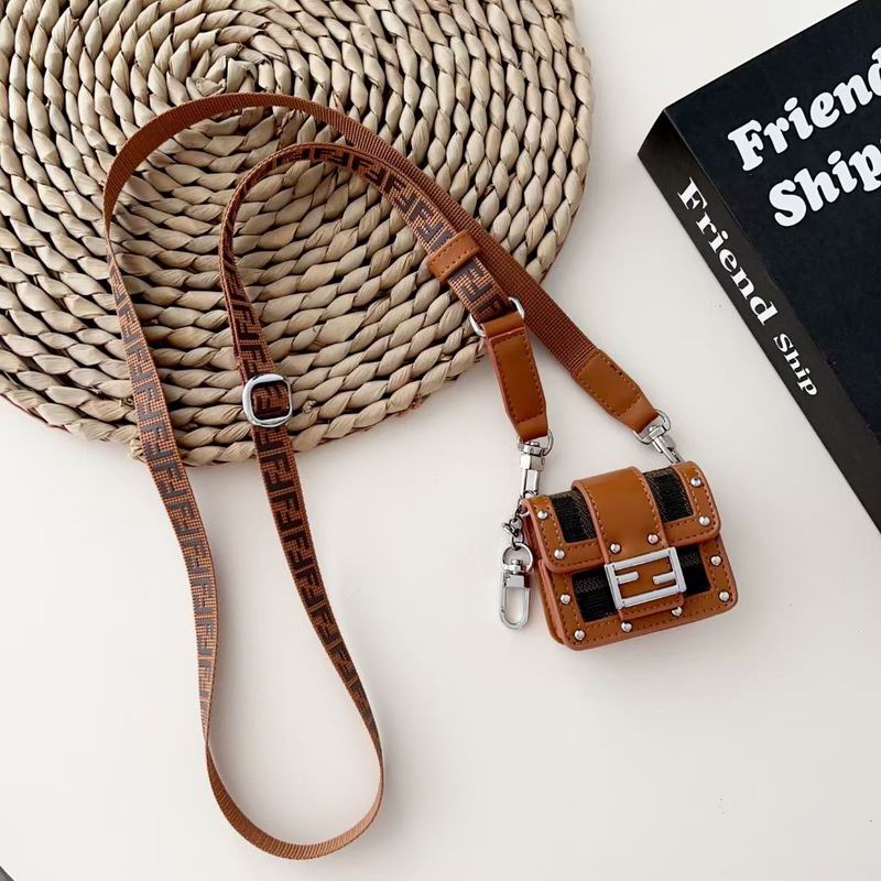 Fendi headset pack (1)