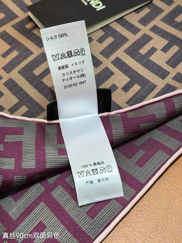 Fendi silk scarf 90X90cm E45 (4)