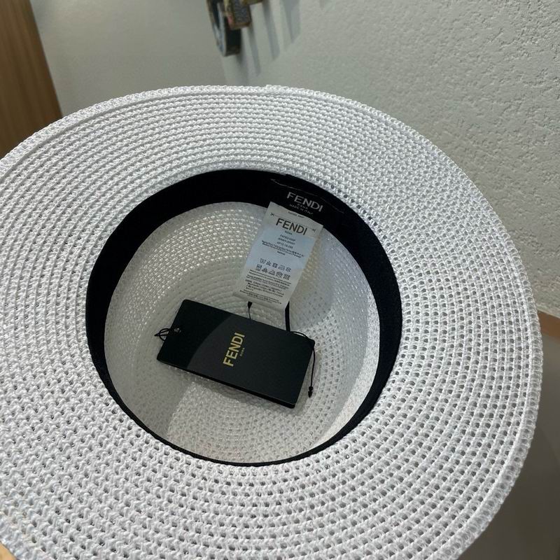 Fendi top hat (1)