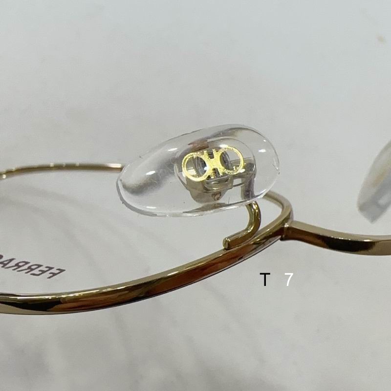 Ferragamo SF2590LB 52 16-140 G 07