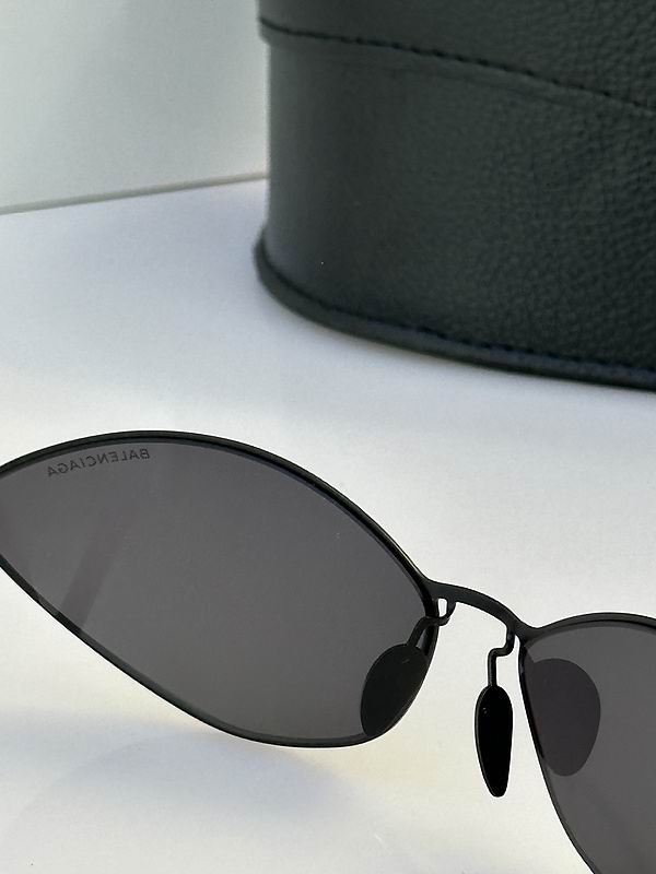 GentleMonster Glasses 03smh05 (8)