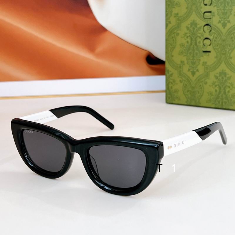 Gucci GG1521 52 20-145 a03