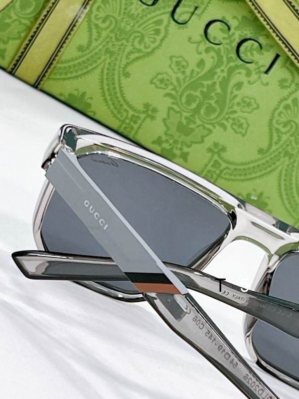 Gucci OLD2026 54-19-145 F07