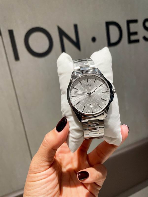 Gucci 40mm 28 (12)
