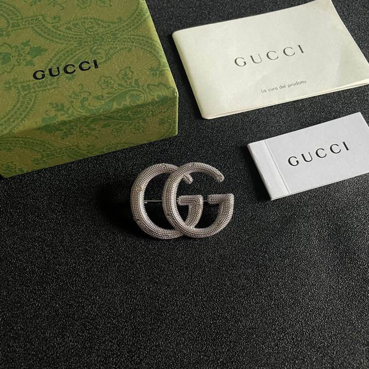 Gucci Brooch 12lyh23 (3)