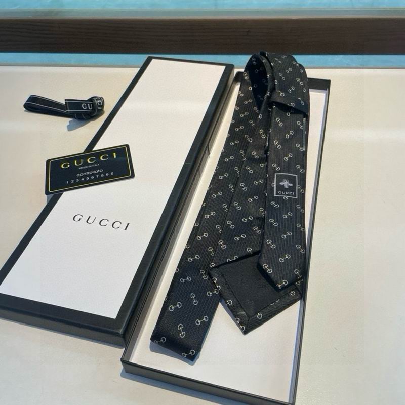 Gucci Tie hm (136)
