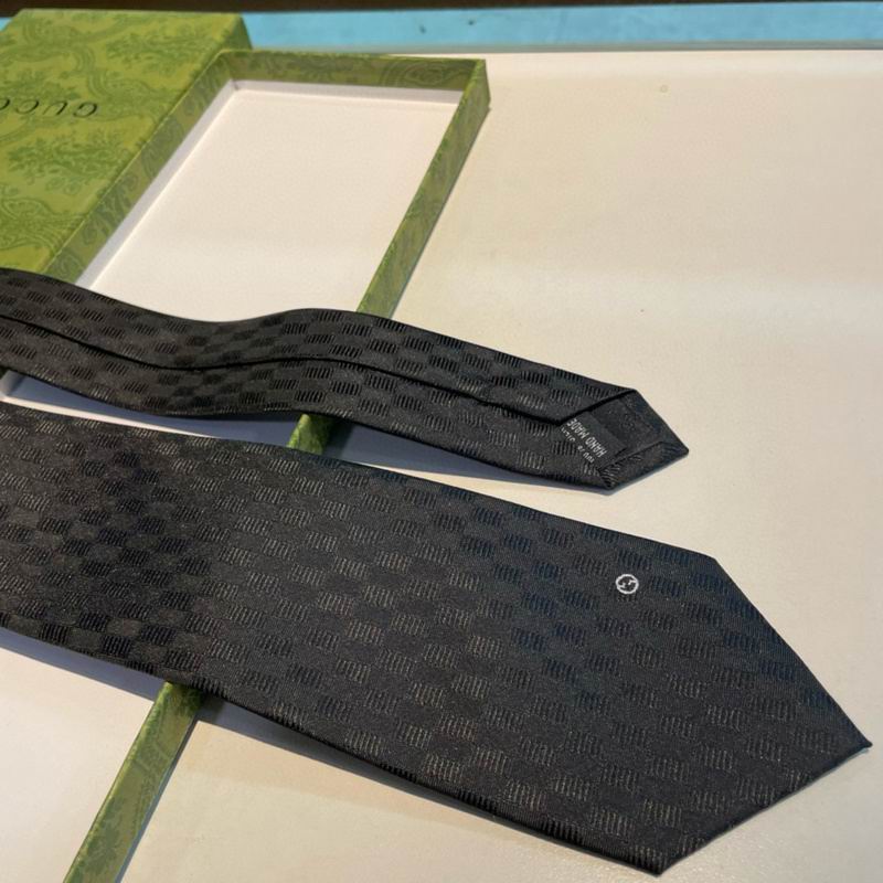 Gucci Tie hm (154)