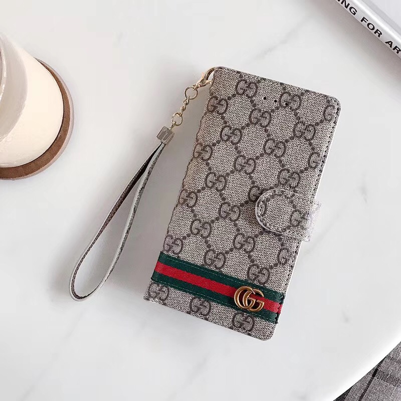 Gucci iPhone Shell 30 (1)