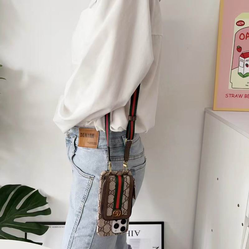 Gucci iphone 12-14pro max (1)