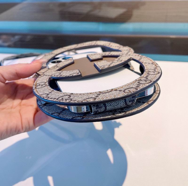 Gucci iphone shell  (3)