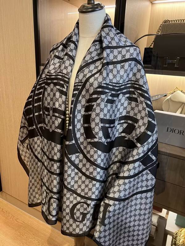 Gucci silk scarf 180X90cm E07 (1)
