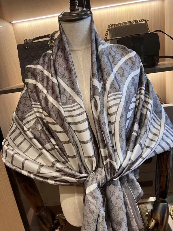 Gucci silk scarf 180X90cm E07 (6)