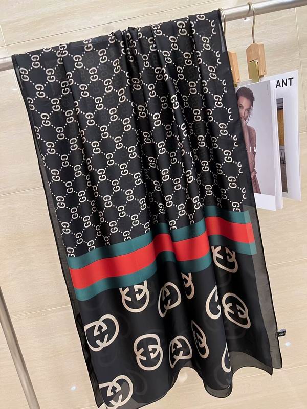 Gucci silk scarf 180X90cm E13 (2)