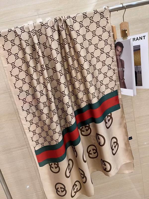 Gucci silk scarf 180X90cm E13 (6)