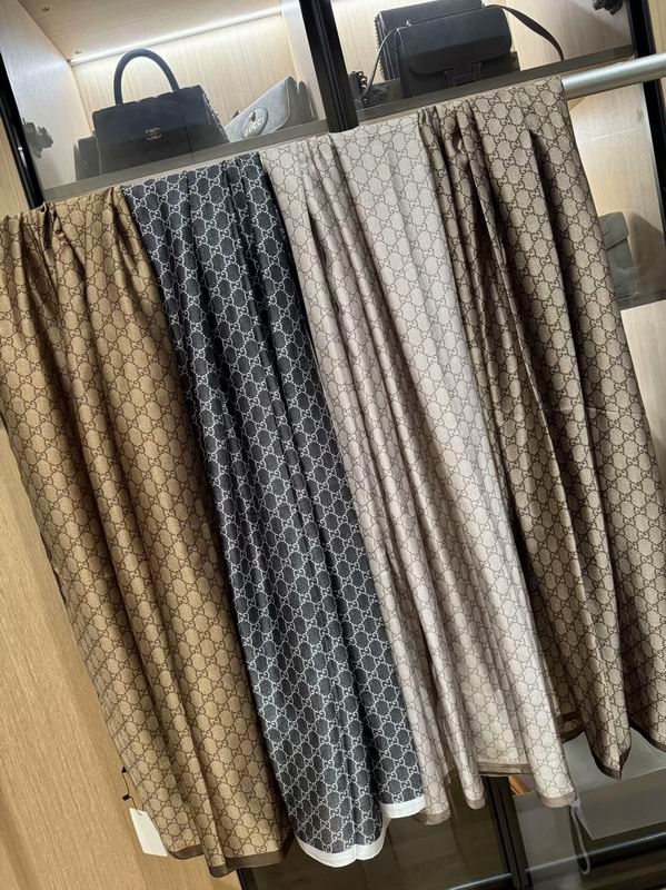 Gucci silk scarf 180X90cm E28 (5)
