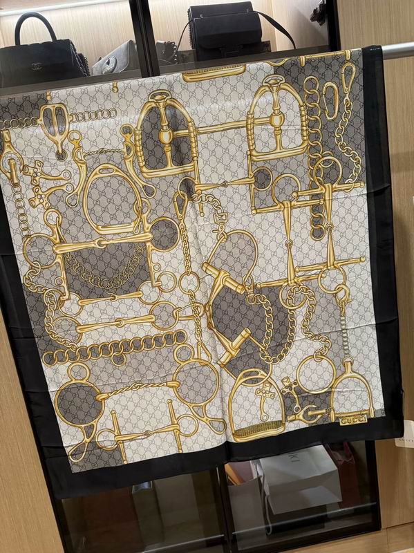 Gucci silk scarf 180X90cm E30 (4)