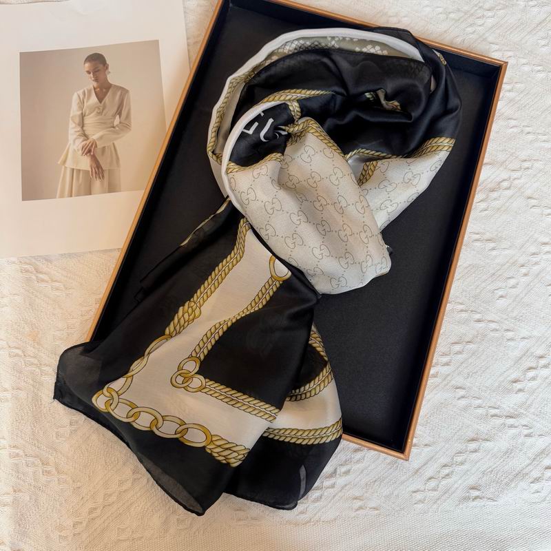 Gucci silk scarf 90-180cm E26 (15)