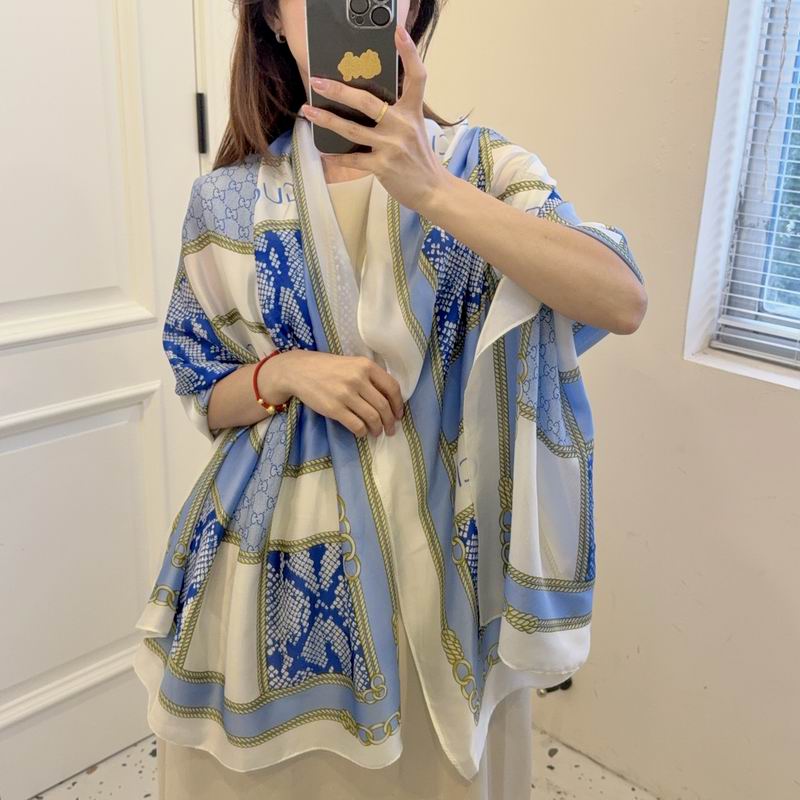 Gucci silk scarf 90-180cm E26 (5)