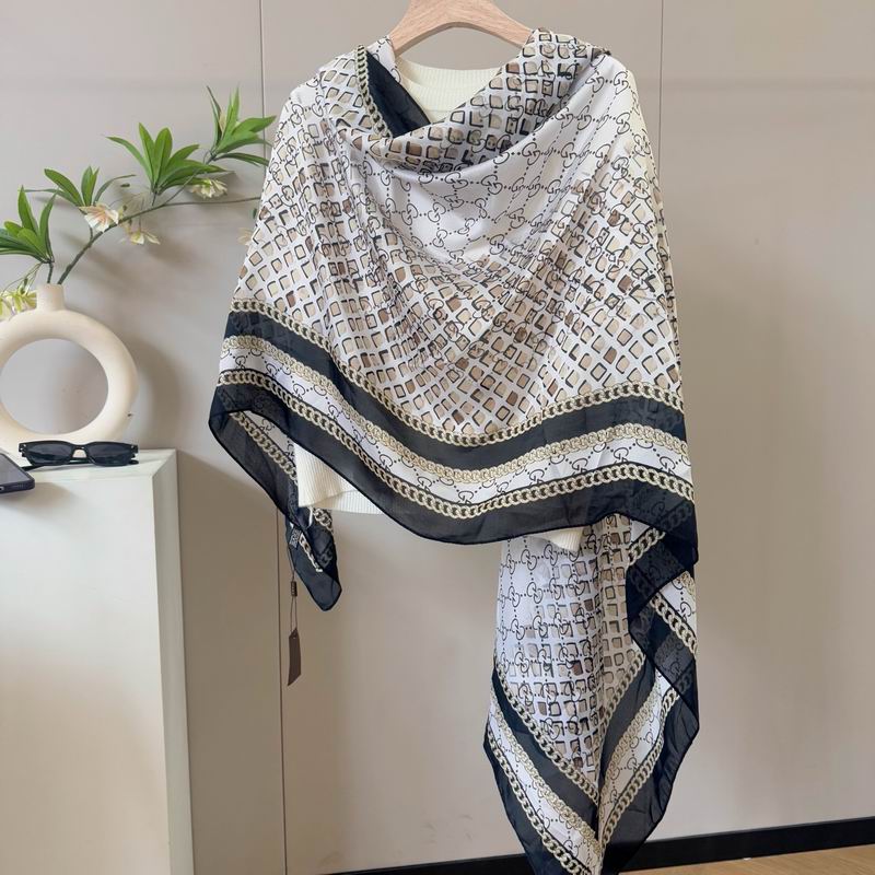 Gucci silk scarf 90-180cm E38 (7)