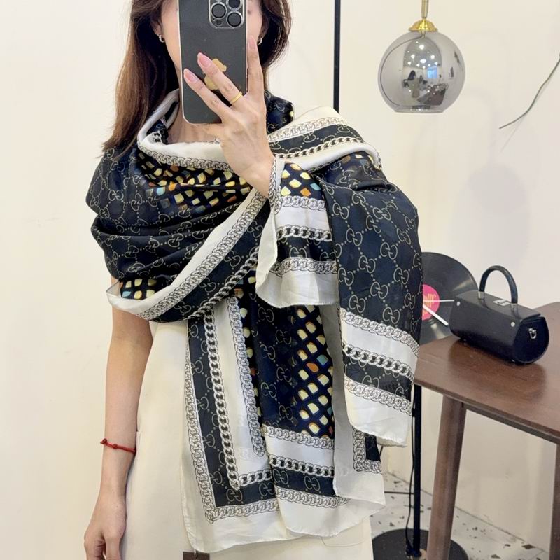 Gucci silk scarf 90-180cm E38 (9)