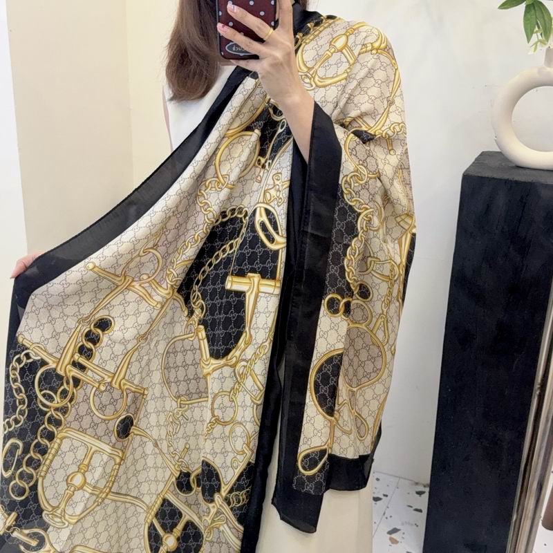 Gucci silk scarf 90-180cm E53 (20)