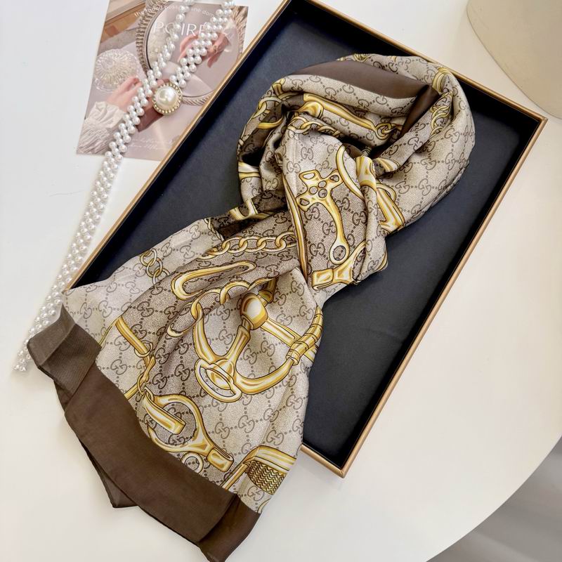 Gucci silk scarf 90-180cm E53 (25)