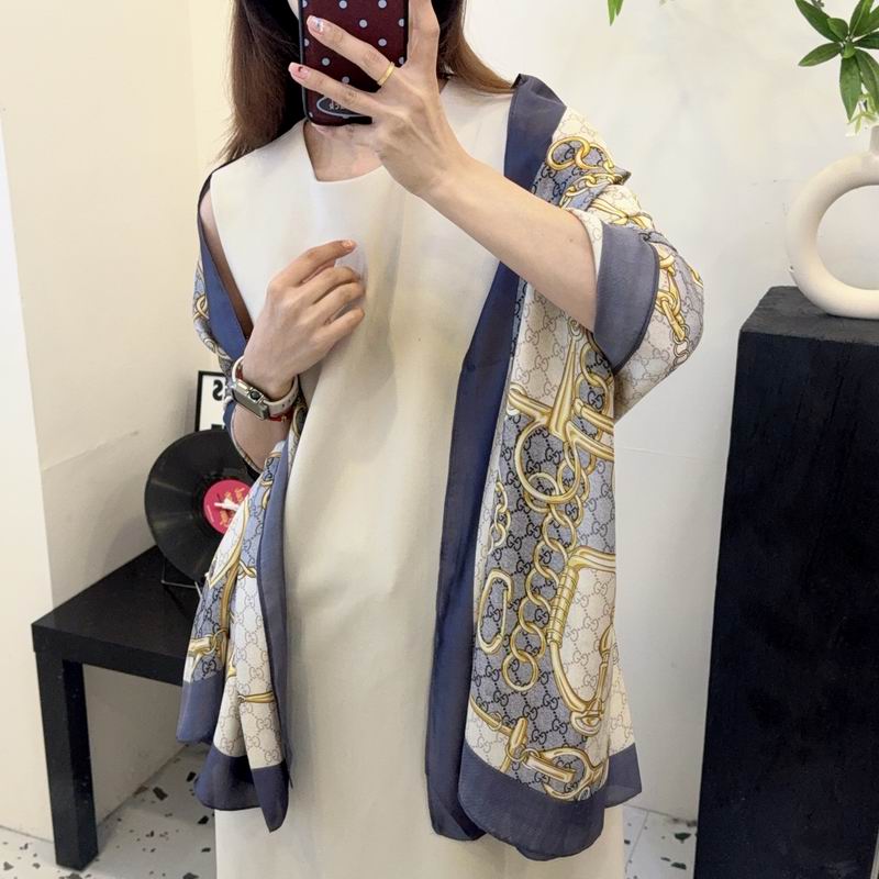 Gucci silk scarf 90-180cm E53 (6)
