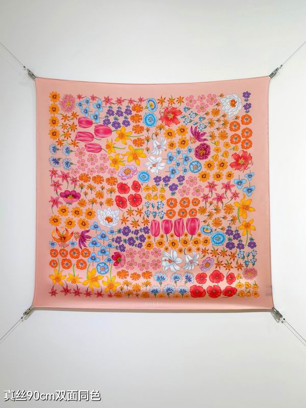 Gucci silk scarf 90X90cm E04 (8)