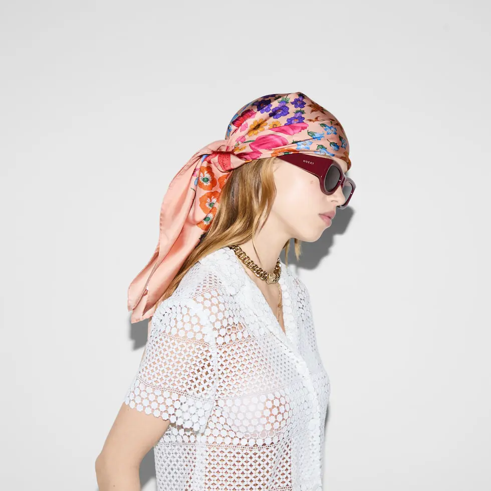 Gucci silk scarf 90X90cm E04 (9)