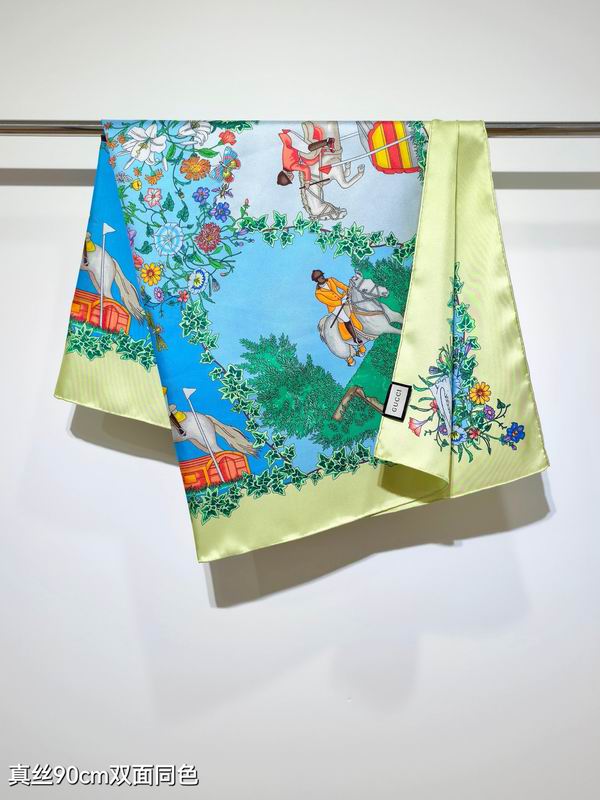 Gucci silk scarf 90X90cm E13 (4)