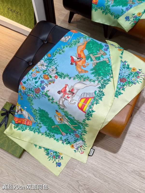 Gucci silk scarf 90X90cm E13 (7)
