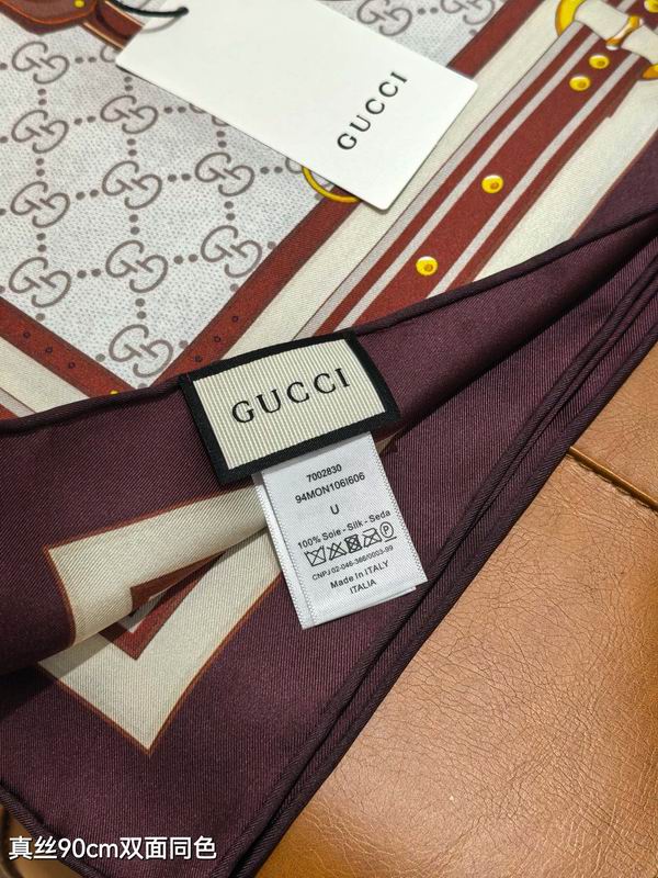 Gucci silk scarf 90X90cm E52 (16)