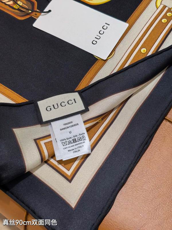 Gucci silk scarf 90X90cm E52 (5)