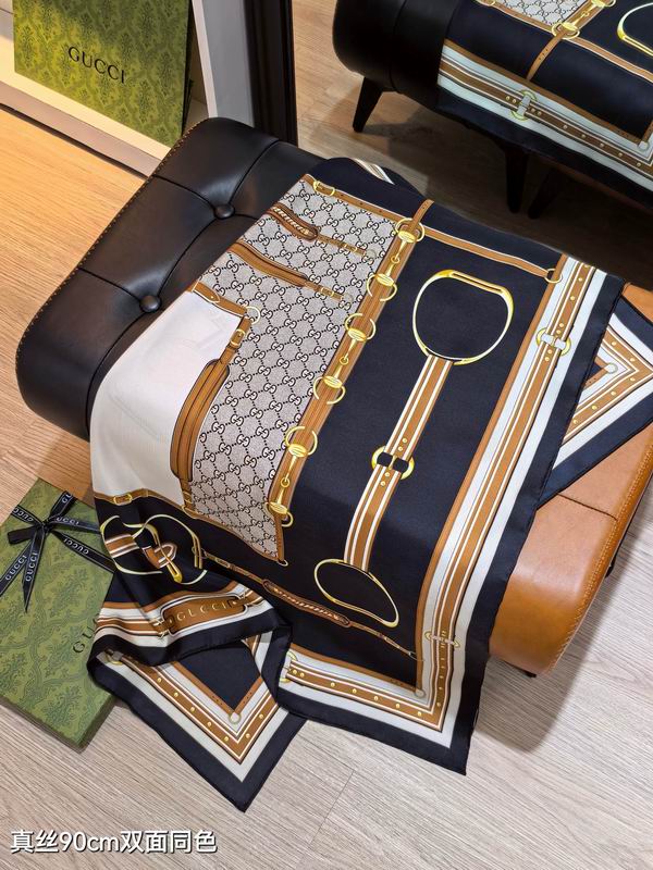 Gucci silk scarf 90X90cm E52 (7)