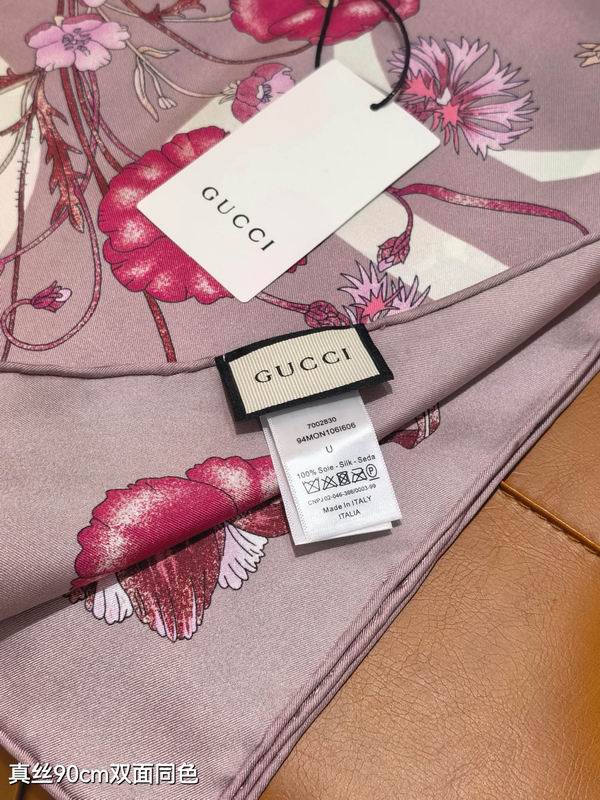 Gucci silk scarf 90X90cm E53 (13)