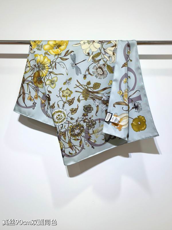 Gucci silk scarf 90X90cm E53 (3)