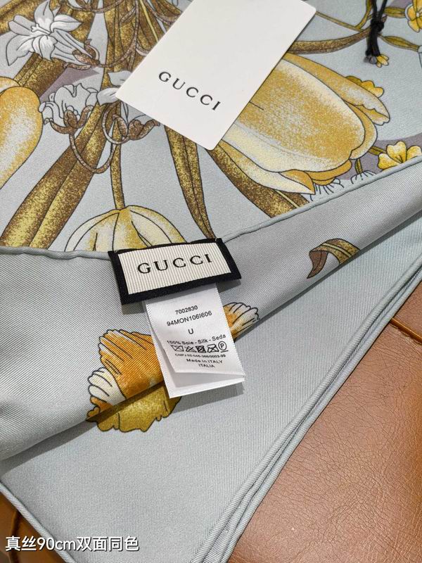 Gucci silk scarf 90X90cm E53 (5)